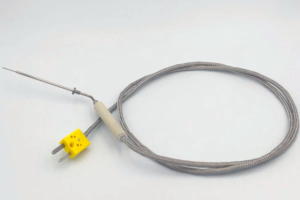 Heavy duty, long lasting thermocouple probe for MTMS Melt Temperature Measurement System